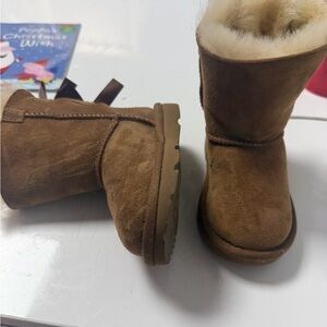 Toddler UGG barely worn